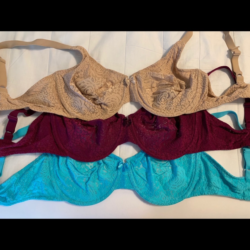 Wacoal halo lace underwire bra 38D set of 3.
